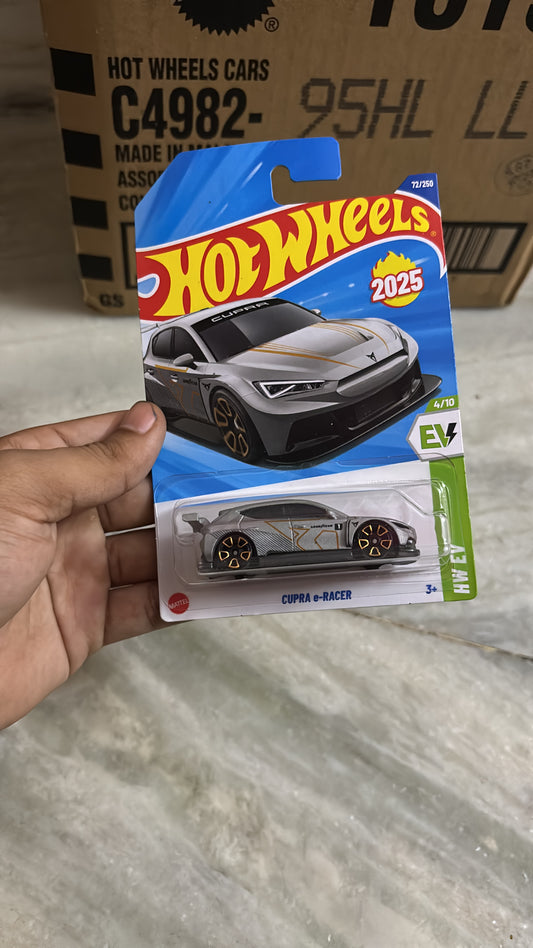 HOTWHEELS CUPRA e-RACER