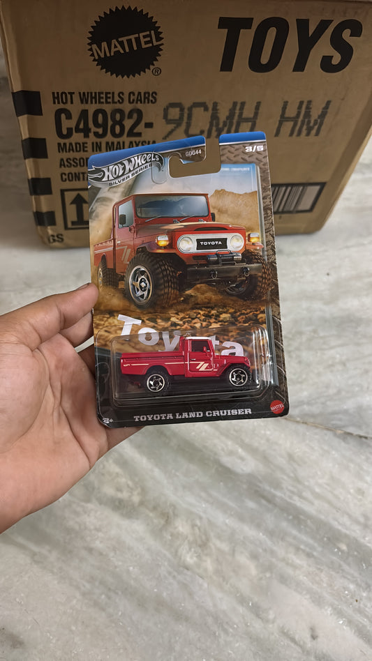 HOTWHEELS SILVER SERIES TOYONA LAND CRUISER