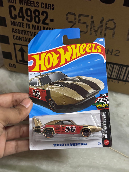 HOTWHEELS 2026 A CASE *69 DODGE CHARGER DAYTONA